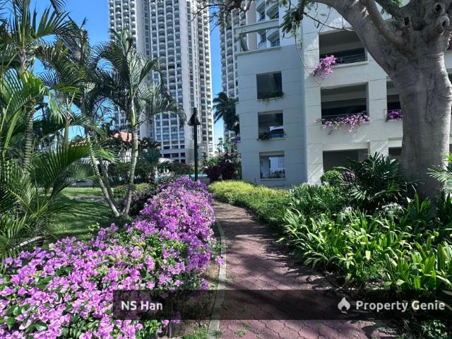 Condominium for sale in Malaka