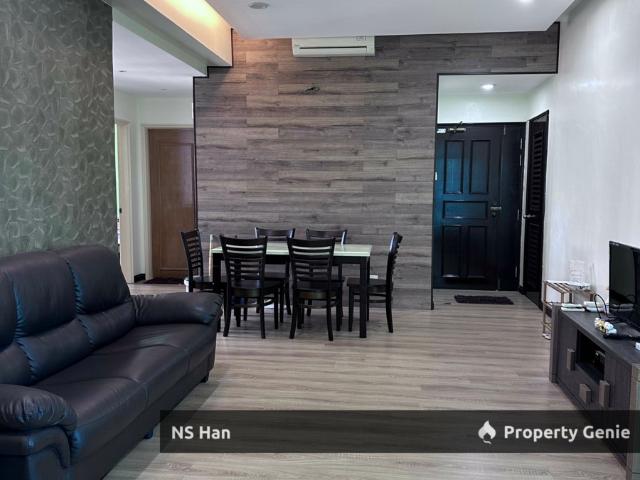 Condominium for rent in Malaka