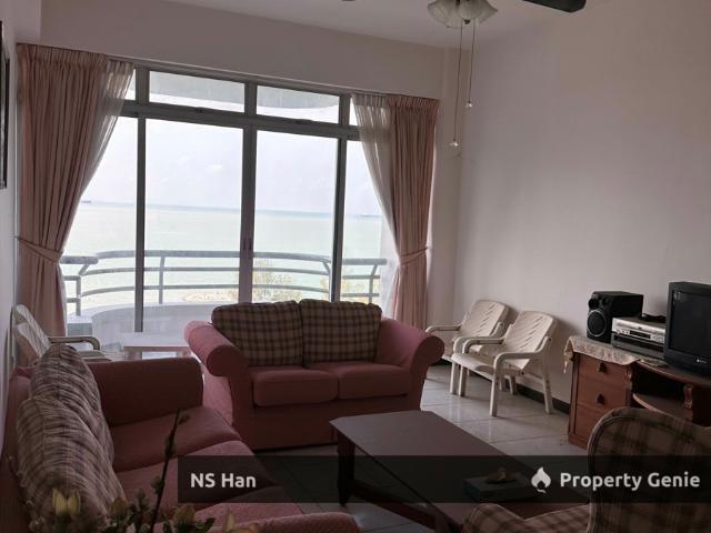 Condominium for sale in Malaka