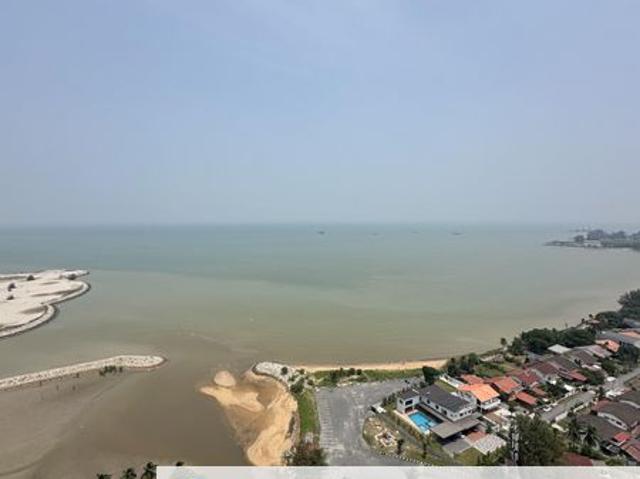 Condominium for sale in Malaka