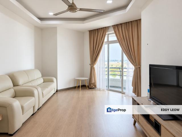 Condominium for rent in Malaka