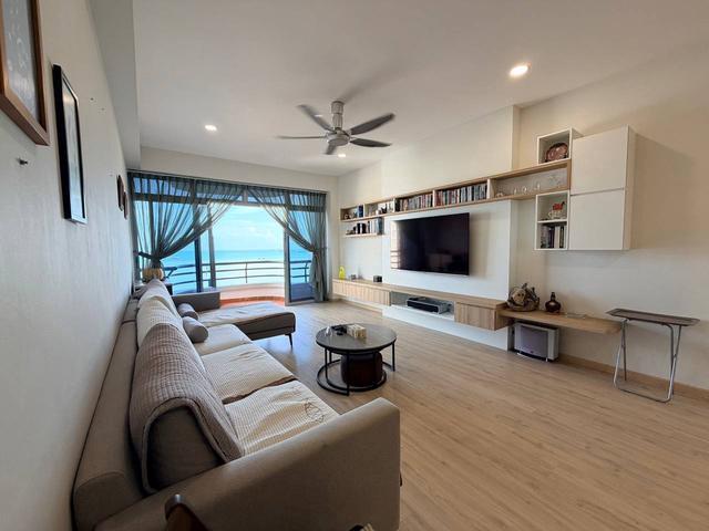 Condominium for rent in Malaka