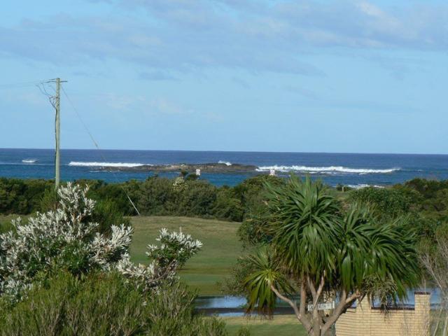 House for rent in Marengo, Victoria