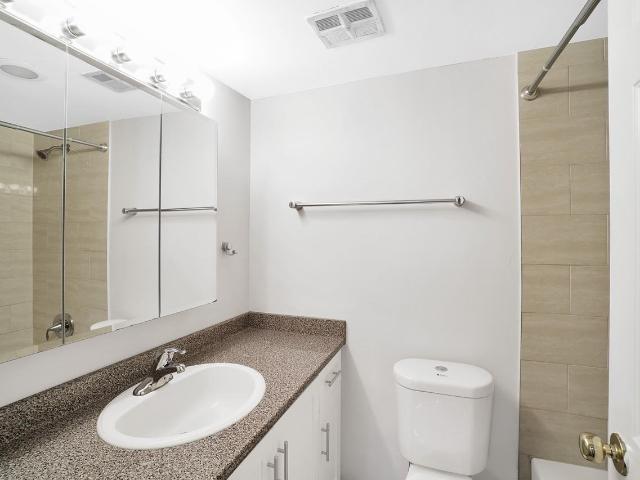 Apartment for rent in Vancouver, British Columbia