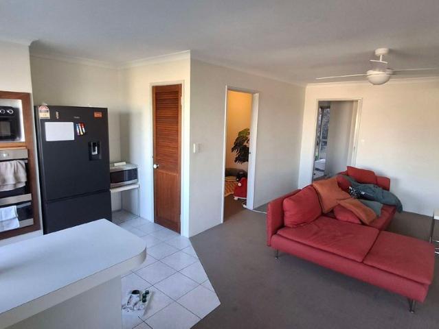 Room for rent in Cockburn, Western Australia