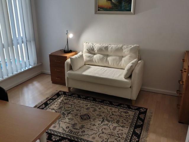 Room for rent in Woodvale, Western Australia
