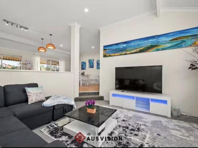 Room for rent in Ocean Reef, Western Australia