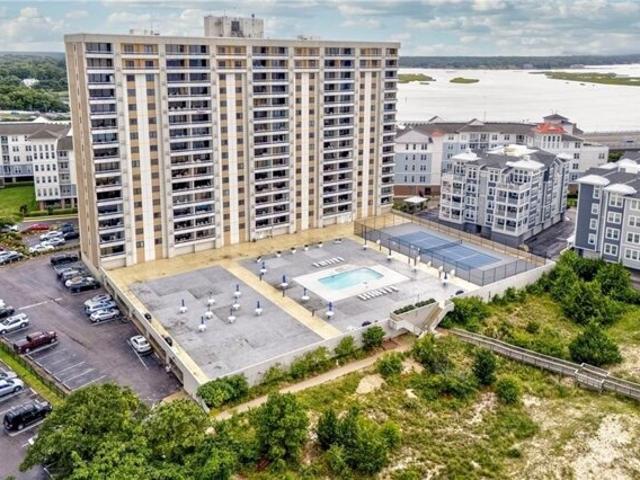 Condo for sale in Virginia Beach