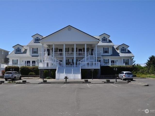 Condo for sale in Ocean Shores