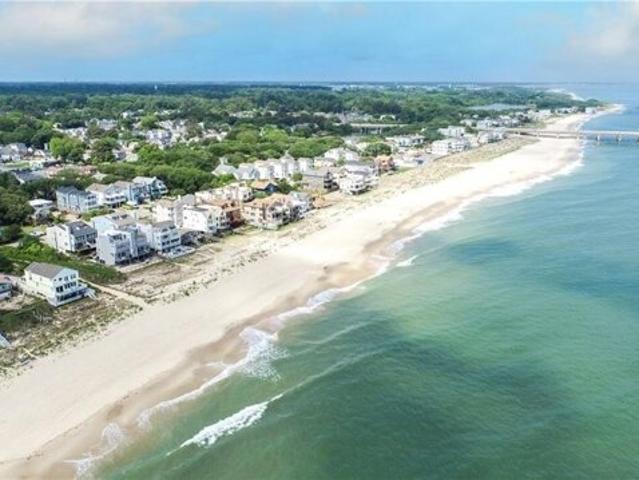 Condo for sale in Virginia Beach