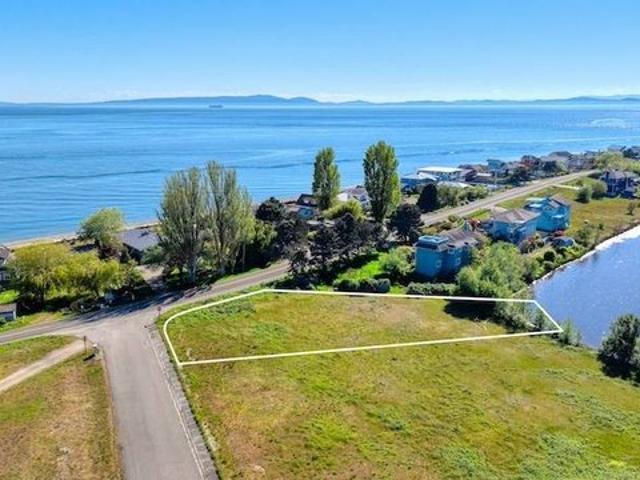 Land for sale in Point Roberts, Whatcom County