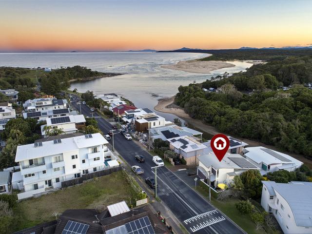 Townhouse for sale in Sawtell, New South Wales