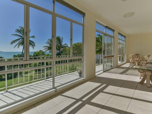 Apartment for rent in Airlie Beach