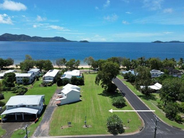 Land for sale in South Mission Beach, Queensland