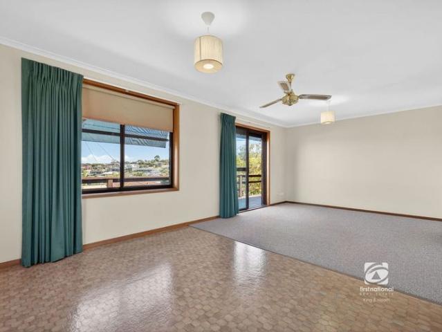 House for rent in Lakes Entrance, Victoria