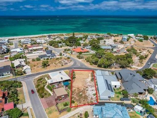House for rent in Cockburn, Western Australia