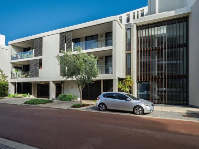 Apartment for rent in North Coogee, Western Australia