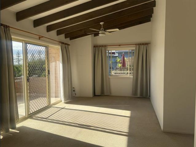 Apartment for rent in Black Head, New South Wales
