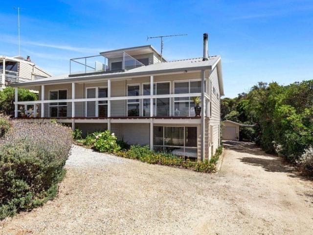 House for rent in Aireys Inlet, Victoria