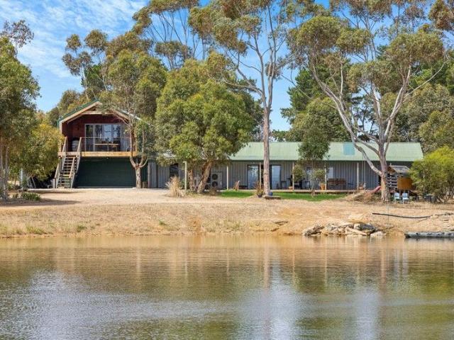 Cottage for sale in Carrickalinga, South Australia
