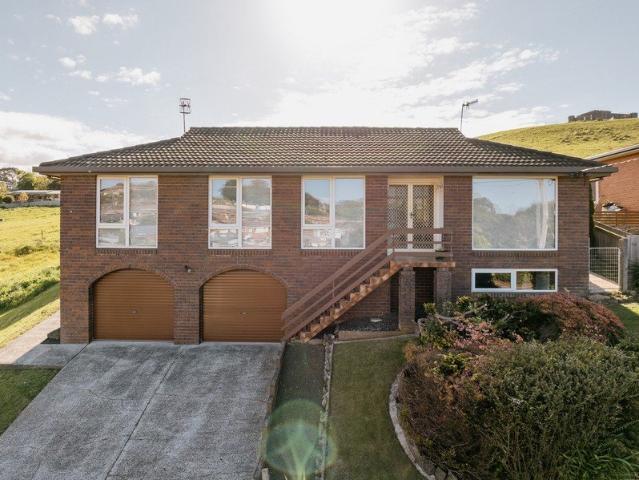 House for sale in Upper Burnie, Burnie