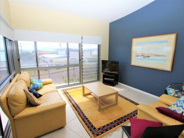 Townhouse for rent in Crowdy Head, Mid-Coast Council