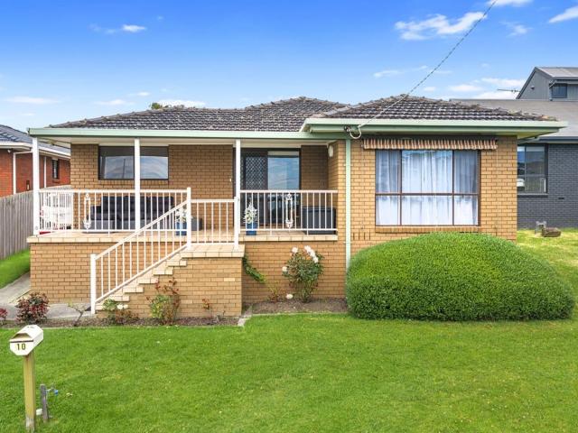 House for rent in San Remo, Victoria