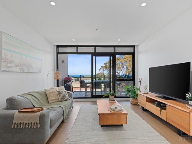 Apartment for sale in Ocean Grove, Victoria