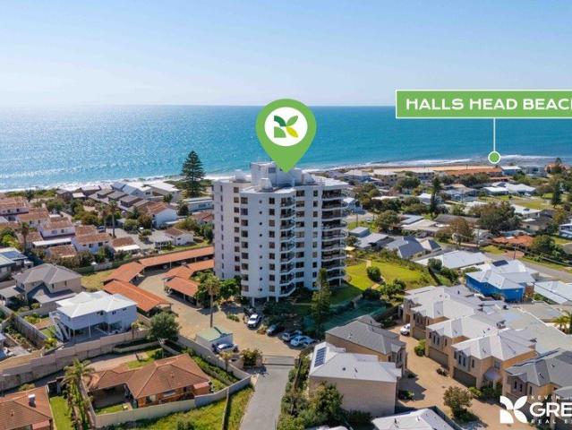 Apartment for sale in Parklands, Western Australia