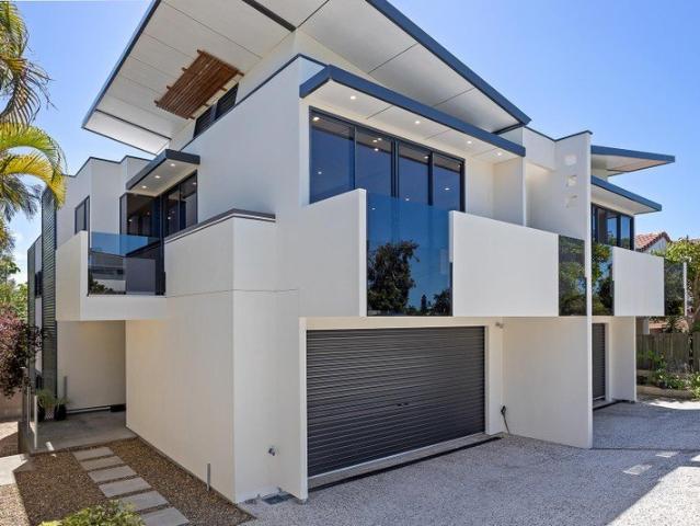 Duplex for rent in Sunrise Beach, Noosa Shire