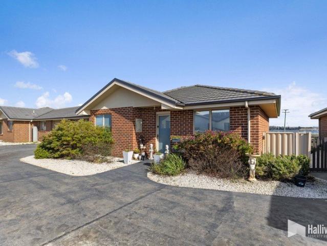Apartment for sale in Devonport, Tasmania