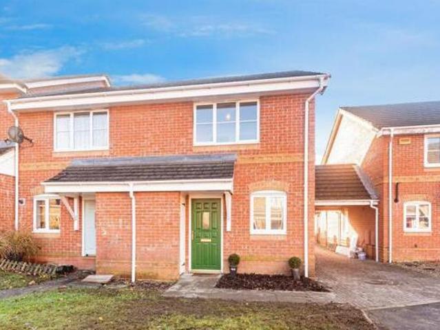 House for sale in Hounsome Fields, Priest Down