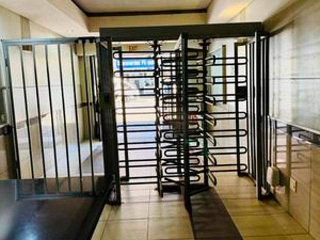 Apartment for sale in Seaview, Kwazulu-natal