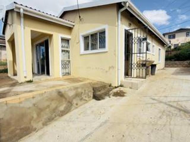 House for sale in Mount Moreland, Kwazulu-natal