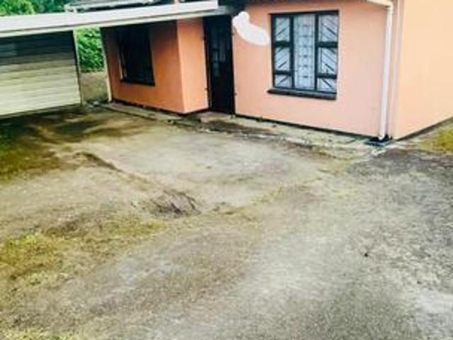 House for sale in Amanzimtoti, Kwazulu-natal