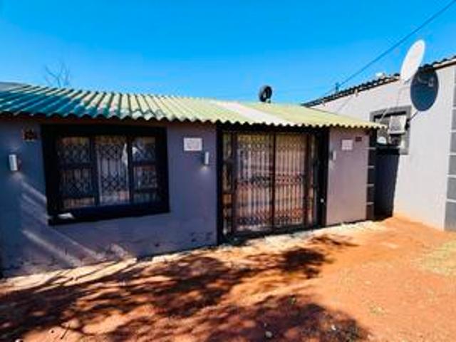 House for sale in Seaview, Kwazulu-natal
