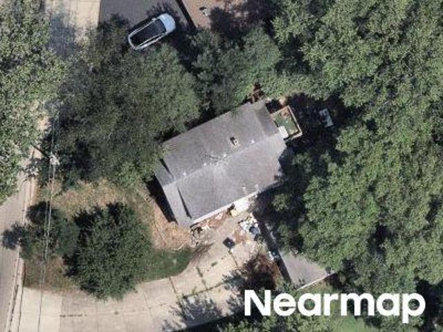 House for sale in Algonquin, McHenry County