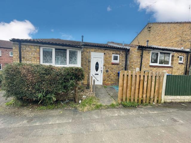 Apartment for rent in Crystal Peaks, Sheffield