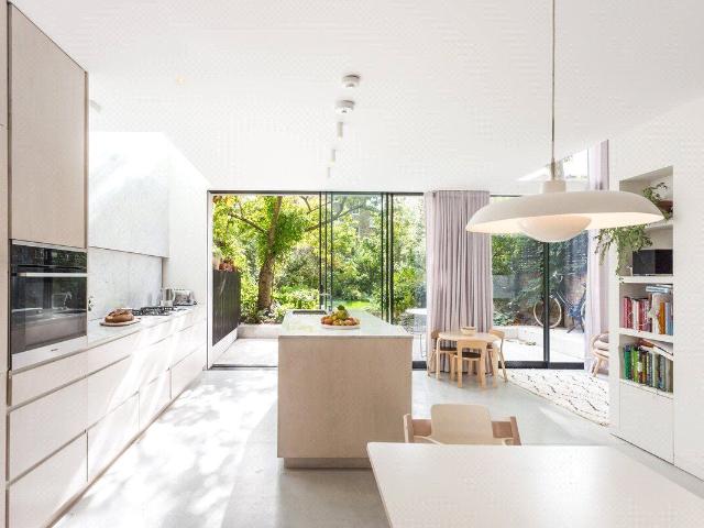 House for rent in Mildmay Park, Greater London