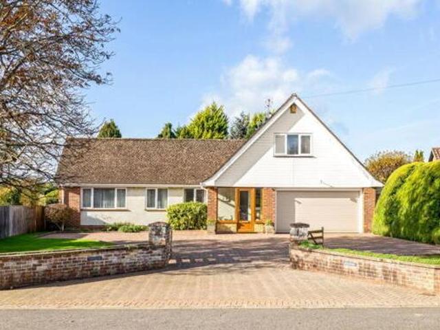 House for sale in Perryfields, West Sussex