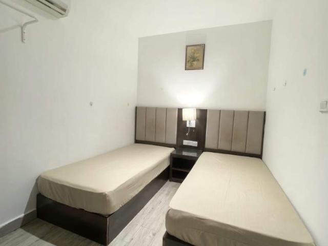 Room for rent in Kuala Lumpur, Country Heights Damansara