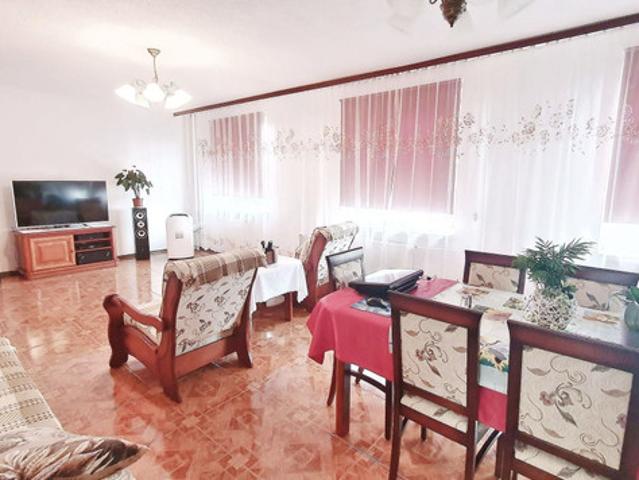 Biuro na sprzedaż w Łódź, Łódzkie