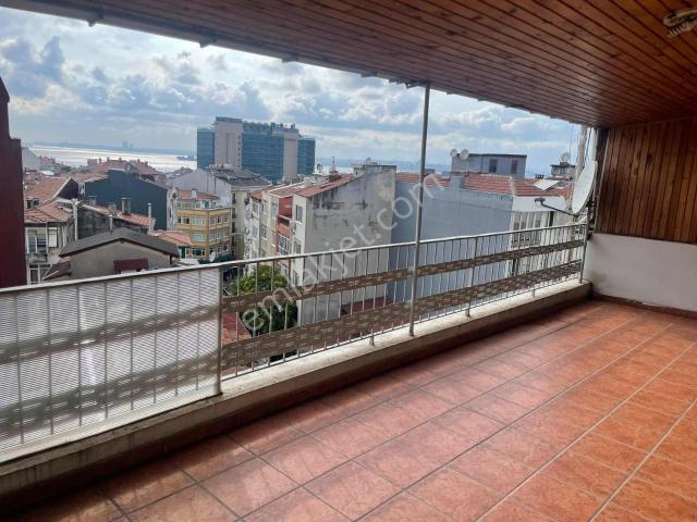 Kadiköy, İstanbul içerisinde satılık mülk
