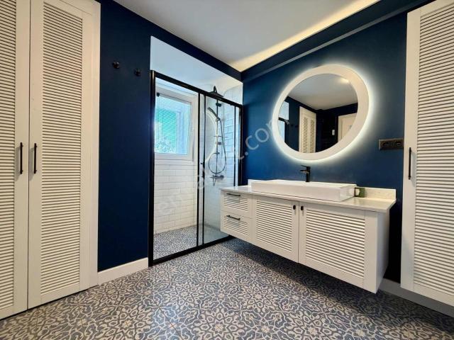 Moda, Kadıköy içerisinde kiralık mülk