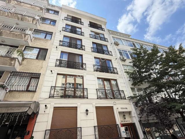 Kadiköy, İstanbul içerisinde kiralık mülk
