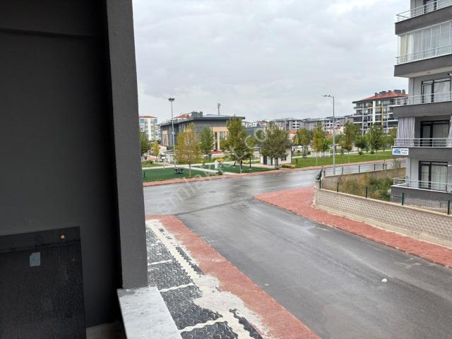 Hacıveyiszade Mahallesi, Karatay içerisinde satılık Dükkan
