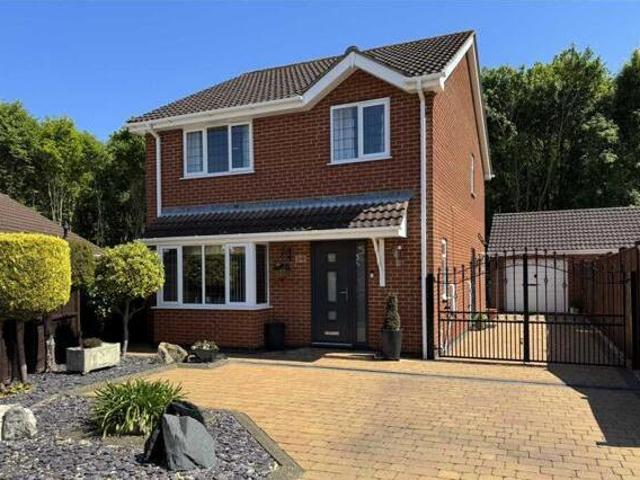 House for sale in Grimsby, North East Lincolnshire