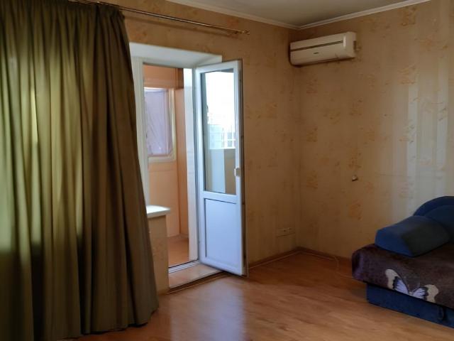Квартира продажа в Великодолинском, Днепропетровской области