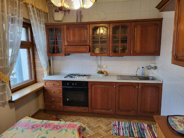 Квартира продажа в Великодолинском, Днепропетровской области