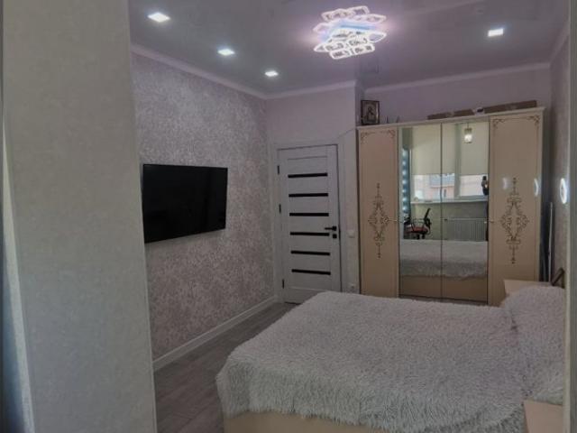 Квартира продажа в Великодолинском, Днепропетровской области